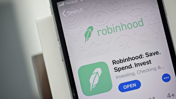 Robinhood首秀失利,下行8%跌破開盤價,散戶高佔比成隱憂?
