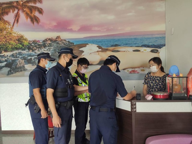 警盯「連結」防破口 台南17家業者「荷包君」大失血