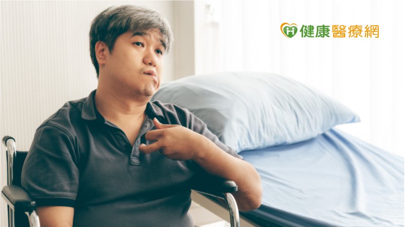 靜脈雷射能量治療 助腦傷患者改善症狀