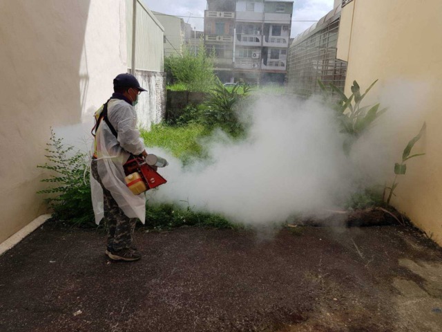 防疫不忘登革熱防治 避免蚊蟲玆生成髒亂死角