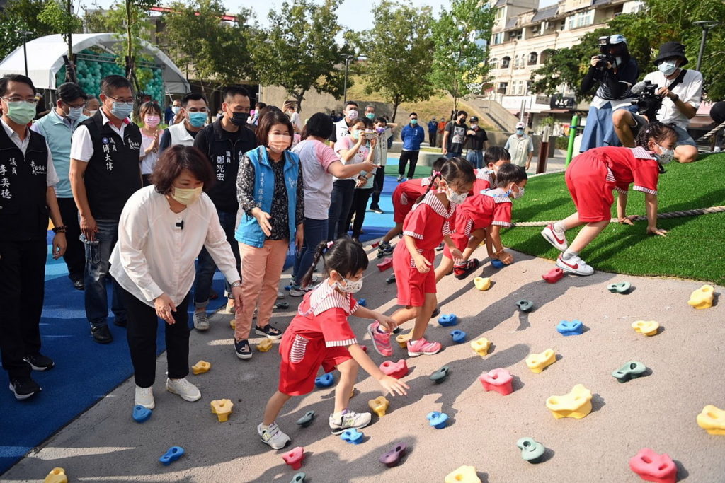 攀岩牆_嘉義市政府提供