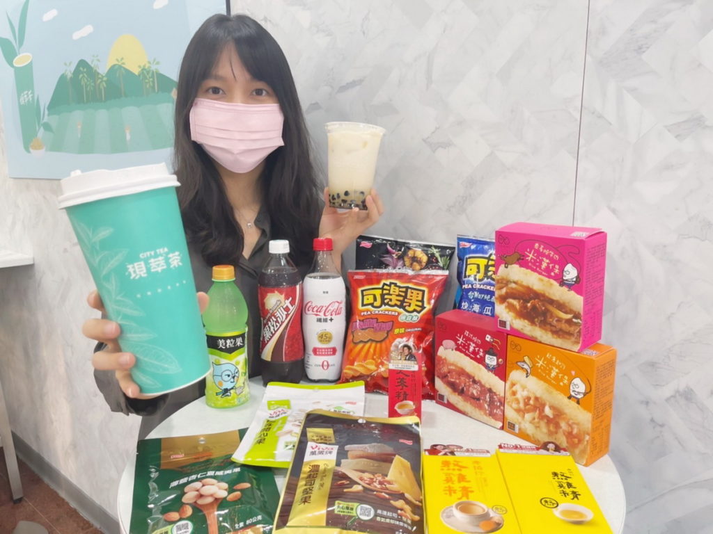 7-ELEVEN自10月8日起連續四天推出「1010雙十優惠」,上百款指定商品,祭出買一送一、三件7折等優惠,讓民眾不論是外出旅遊或是宅家過節都能省一波!