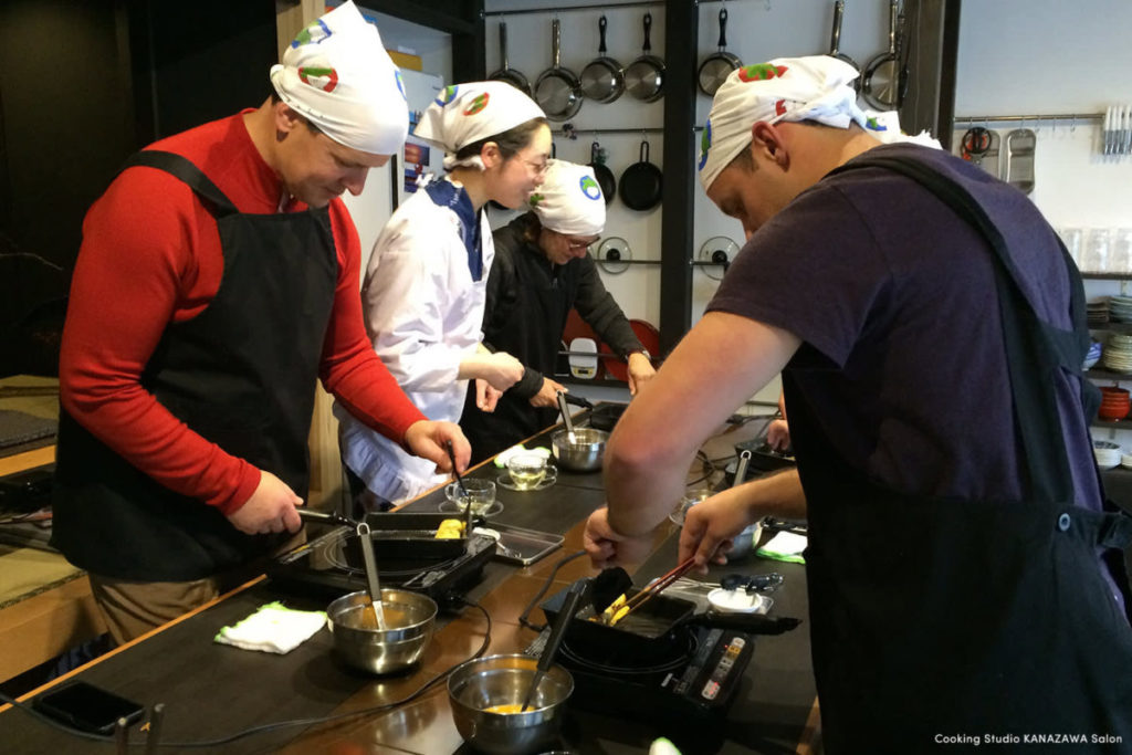 可以参加位於金澤歷史悠久的連排屋,對外國朋友非常歡迎友善的料理教室