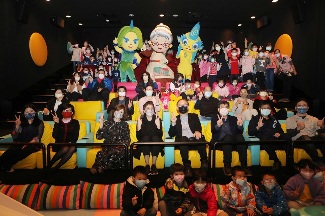 水果奶奶變動畫《妖果小學》 公視攜手高市府邀學童看首映