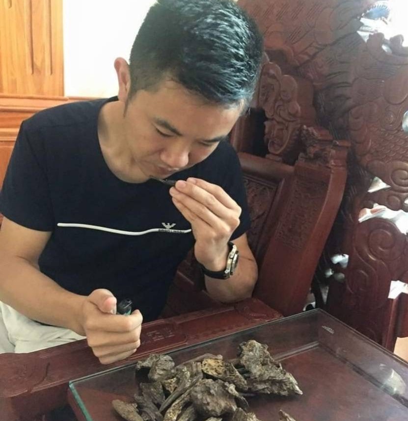 ▲郭檜木從事專業沉香鑑定將近20年,可以分辨市場沉香的真假,受業界肯定。(圖/郭檜木提供)