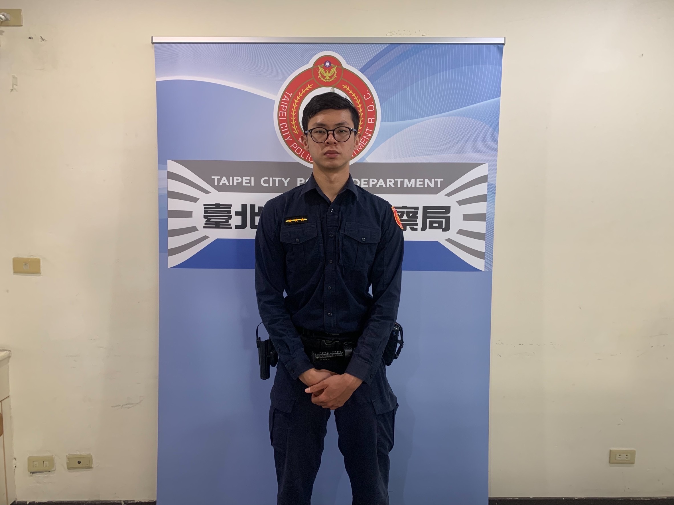 與時間賽跑挽救仰藥女|文一警急定位搶救生命