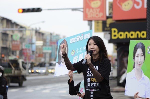 反制中國認知作戰,蔡麗青啟動街頭宣講